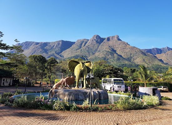 malawi/mulanje-massif/landmark/hapuwani-village-lodge