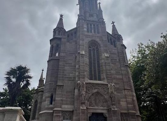 spain/cantabria/landmark/capilla-panteon-de-los-marqueses-de-comillas