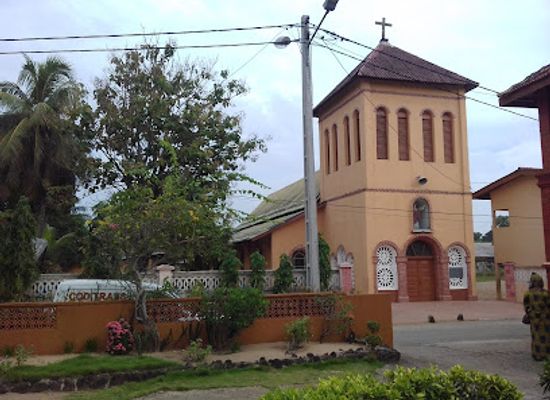 cote-d-ivoire/grand-bassam/landmark/sacred-heart-cathedral