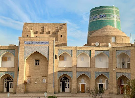 uzbekistan/khorezm-region/landmark/kalta-minor-minaret
