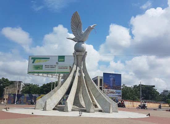 togo/mount-agou-area/landmark/colombe-de-la-paix