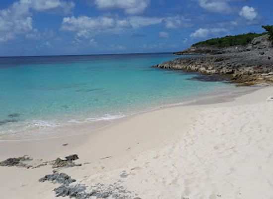 anguilla/meads-bay/landmark/limestone-bay