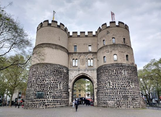 germany/cologne/landmark/hahnentor