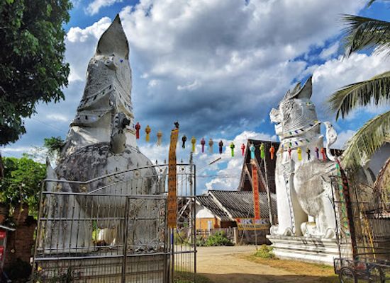 thailand/pai/landmark/wat-si-don-chai