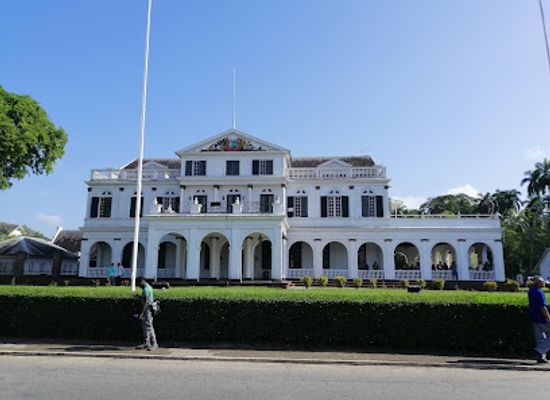 suriname/paramaribo-district/landmark/presidential-palace