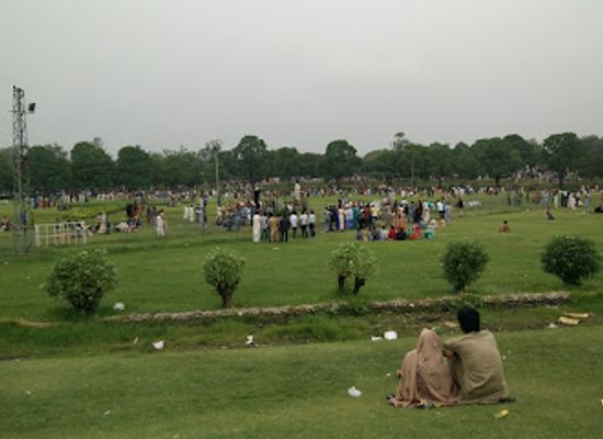 pakistan/lahore/johar-town/landmark/gulshan-e-iqbal-park