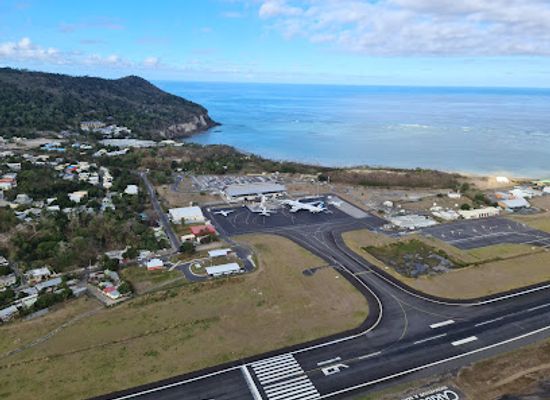 mayotte/pamandzi/landmark/dzaoudzi-pamandzi-international-airport