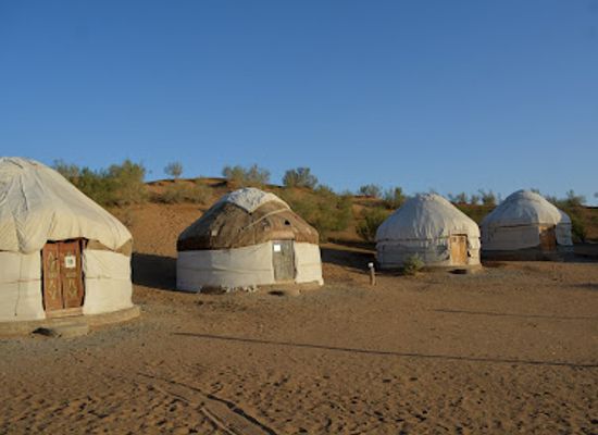 uzbekistan/kyzylkum-desert/landmark/kyzyl-kum-safari-yurt-camp