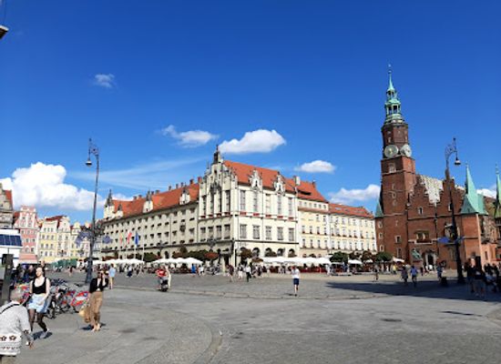 poland/wroclaw/nadodrze/landmark/wroclaw-market-square