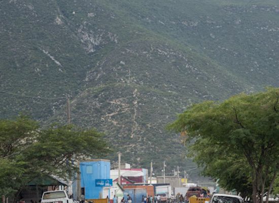 haiti/lac-azuei/landmark/jimani-border