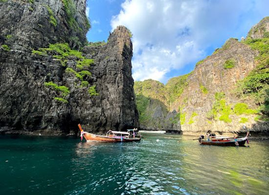 thailand/koh-phi-phi/landmark/wang-long-bay