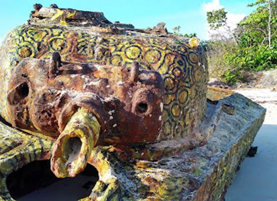 puerto-rico/culebra/landmark/laguna-del-flamenco