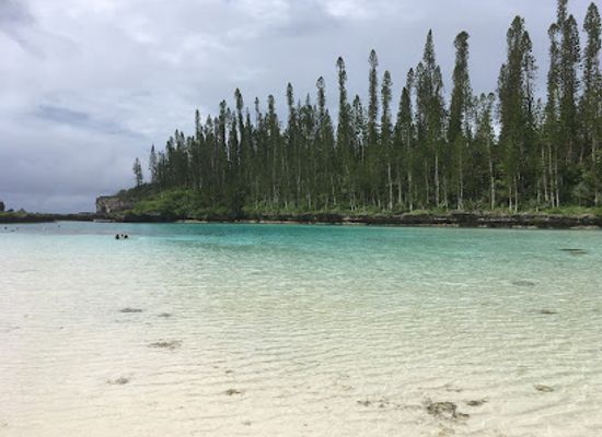 new-caledonia/ile-des-pins/landmark/natural-pool