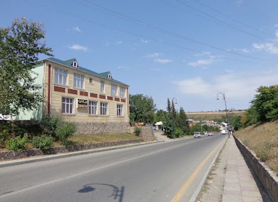 azerbaijan/quba/landmark/qala-qonaq-evi