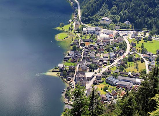 austria/hallstatt/landmark/isidor-engel-platz