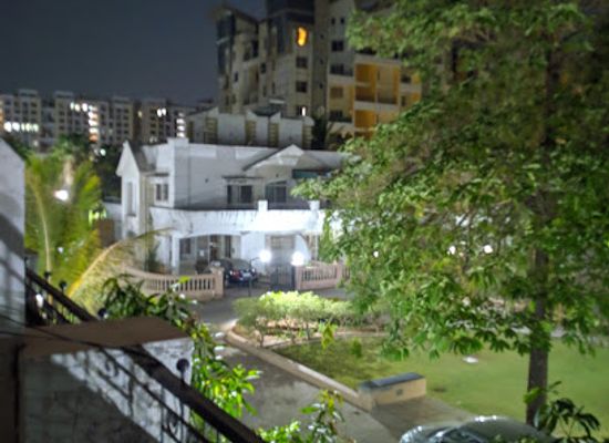 india/pune/wakad/landmark/mont-vert-mini-garden