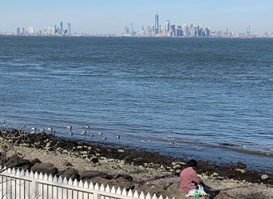 new-york/long-island/landmark/alice-austen-house