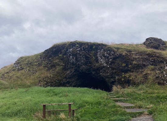 iceland/selfoss/landmark/stori-hellir