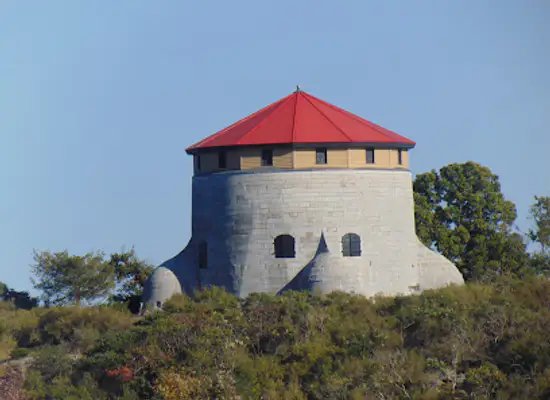 canada/kingston-and-the-islands/landmark/cedar-island