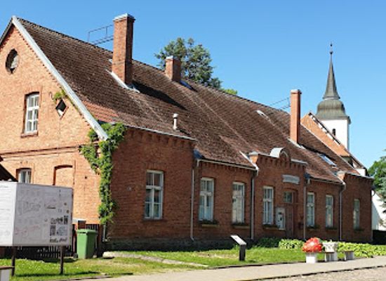 estonia/viljandimaa/landmark/kondase-keskus