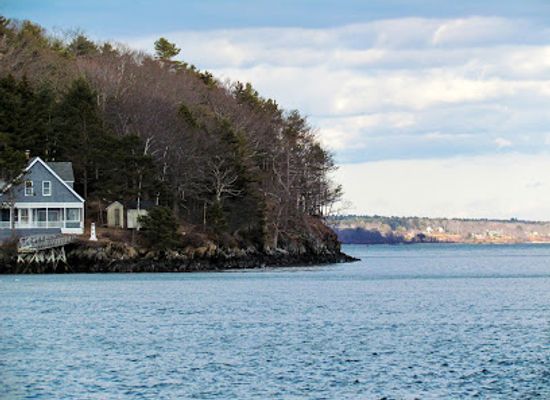 maine/greater-portland-and-casco-bay/landmark/echo-point-lighthouse
