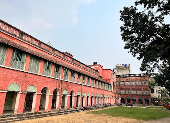 india/kolkata/salt-lake-city/landmark/mahishbathan-lal-bari