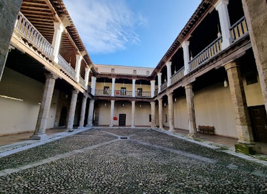spain/valladolid/landmark/archivo-historico-provincial-de-valladolid