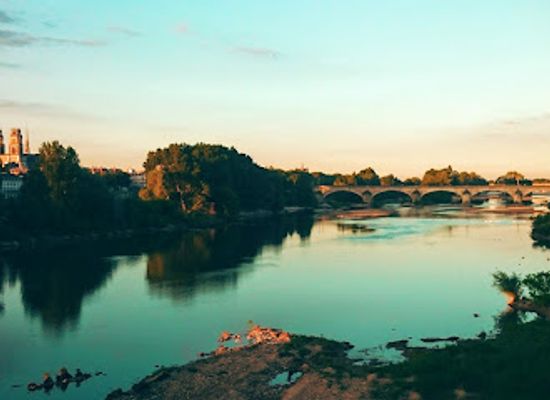 france/centre-val-de-loire/landmark/my-loire-valley
