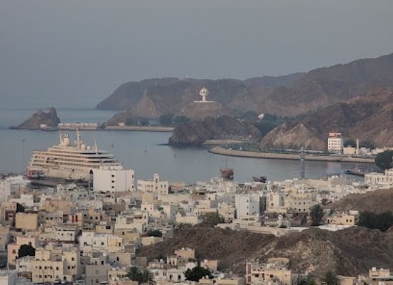oman/muscat/muttrah/landmark/mutrah-full-view
