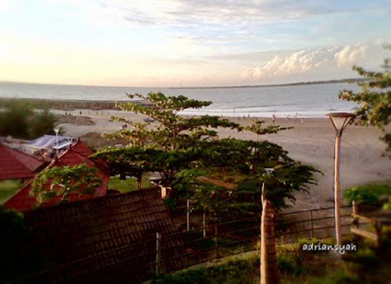 indonesia/bengkulu/landmark/pantai-tapak-paderi