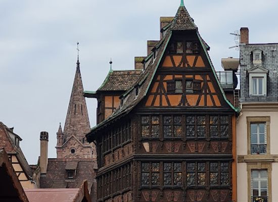 france/alsace/landmark/cathedrale-notre-dame-de-strasbourg