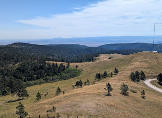 wyoming/crook-county/landmark/bear-lodge-mountain