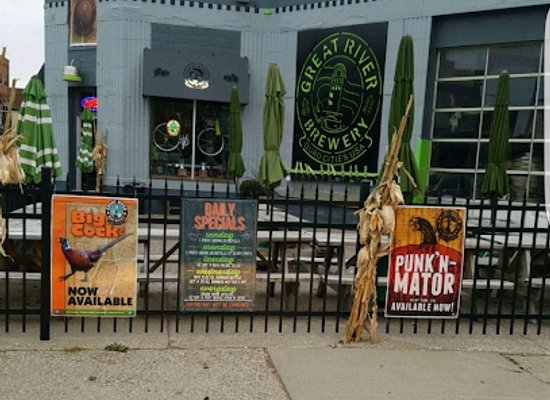 iowa/davenport/landmark/great-river-brewery