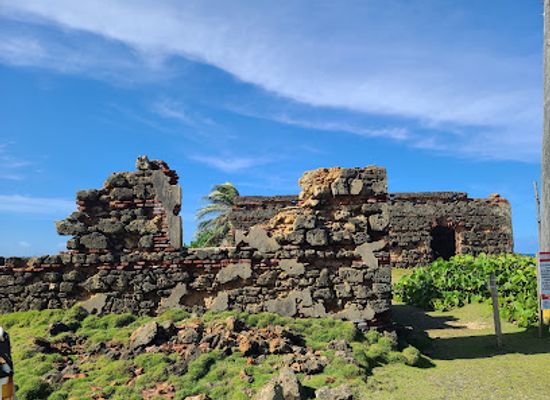 puerto-rico/big-island/landmark/ruinas-del-antiguo-leprocomio