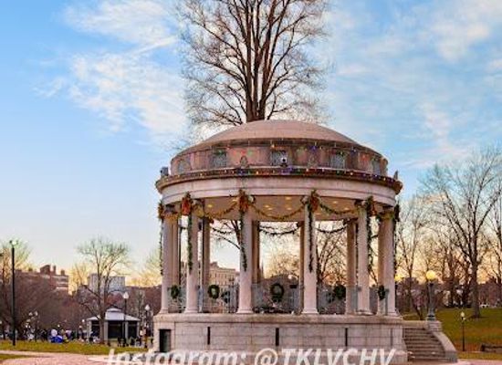 kansas/lawrence/landmark/parkman-bandstand