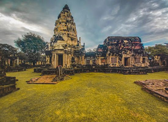 thailand/nakhon-ratchasima/landmark/prasat-hin-phanom-wan