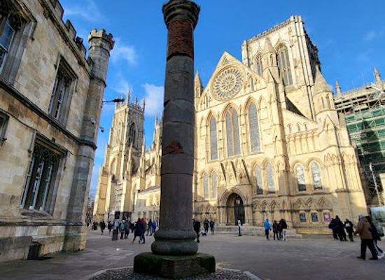 united-kingdom/yorkshire/landmark/roman-column