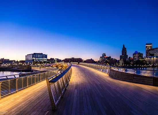 rhode-island/providence/landmark/michael-s-van-leesten-memorial-bridge