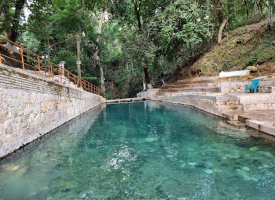 honduras/gracias/landmark/aguas-termales-presidente