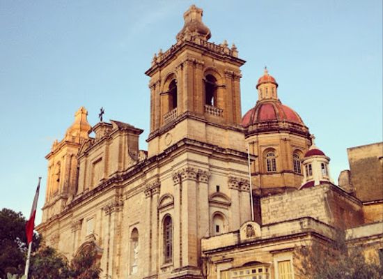 malta/cottonera/landmark/st-lawrence-s-catholic-church
