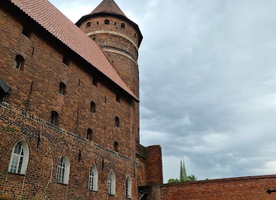poland/warmia/landmark/muzeum-warmii-i-mazur-w-olsztynie
