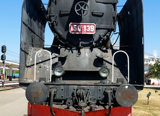 romania/cluj-napoca/landmark/train-monument