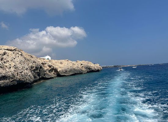 cyprus/ayia-napa/landmark/galaxy-boat-hire-ayia-napa