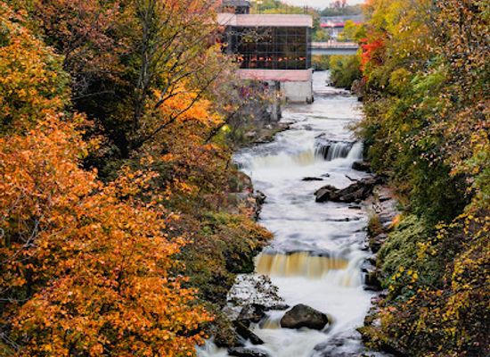 ohio/akron/landmark/little-falls
