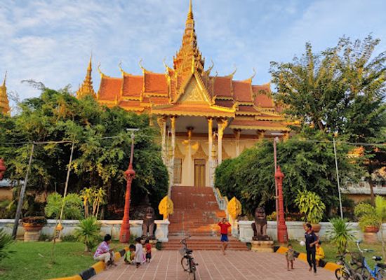 cambodia/battambang/landmark/wat-samrong-knong
