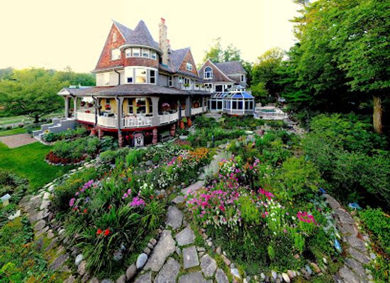 wisconsin/bayfield/landmark/queen-s-view-bayfield