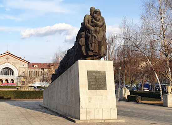 moldova/chisinau/landmark/the-monument-to-the-deportees