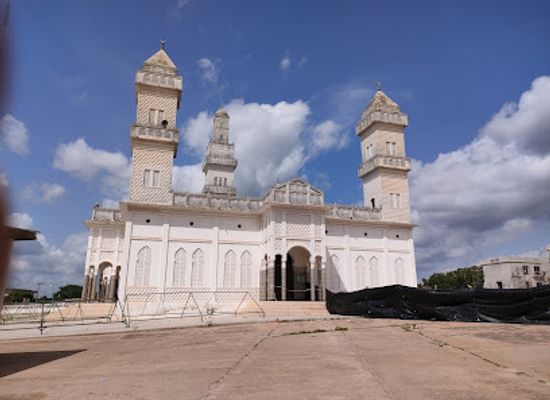 cote-d-ivoire/yamoussoukro/landmark/grande-mosquee-de-yamoussoukro