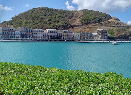 saint-vincent-and-the-grenadines/saint-patrick/landmark/sandy-lane-yacht-club-and-residences