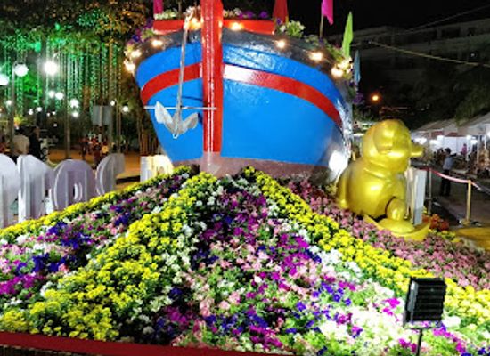 vietnam/nha-trang/landmark/lac-canh-beef-restaurant